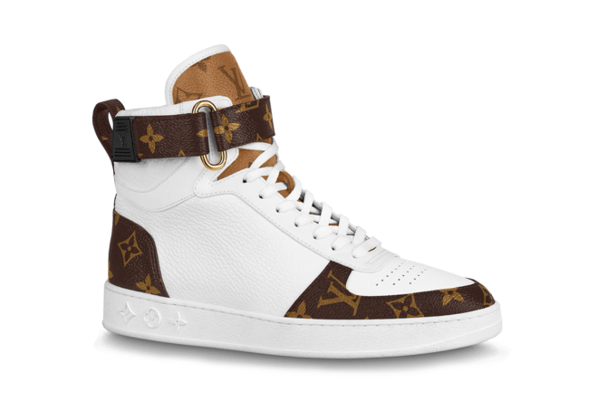 Outlet Louis Vuitton Boombox: Women's Sneaker Boot in White Patent Monogram Canvas