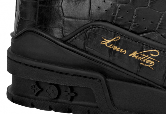 Louis Vuitton Trainer Sneaker Alligator Embossed Calf Leather Black