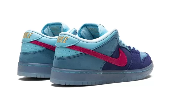 Nike SB Dunk Low - Run The Jewels