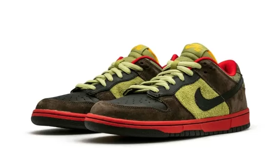 Nike SB Dunk Low Premium - Asparagus