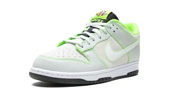 Nike Dunk Low UO P - Oregon