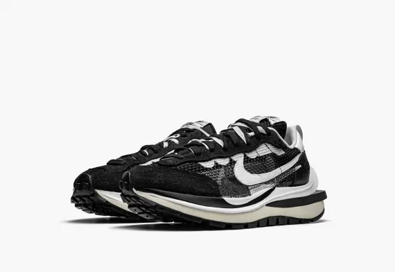 New Women's Sacai x Nike Vapor Waffle - Black White