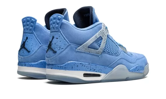 Air Jordan 4 Retro NCAA PE - UNC