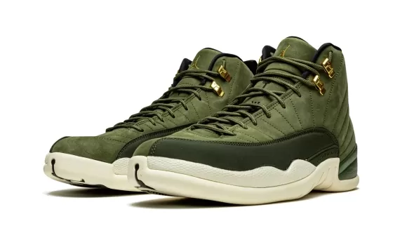 Air Jordan 12 - CP3 Class of 2003