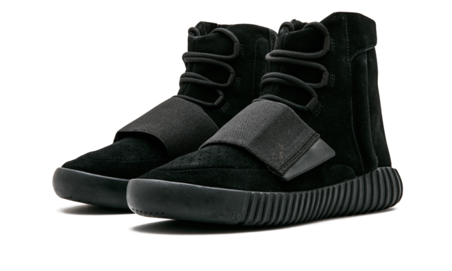 Stylish Women's Yeezy Boost 750 - Triple Black Outlet