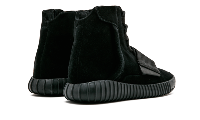 Latest Men's Triple Black Yeezy Boost 750 from Outlet