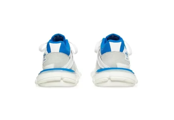 BalenciagaTrack Forum Sneakers - White/Blue