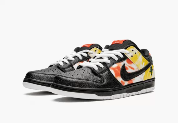 New SB Dunk Low - Tie-Dye Rayguns 2019 - Black Women's Shoes