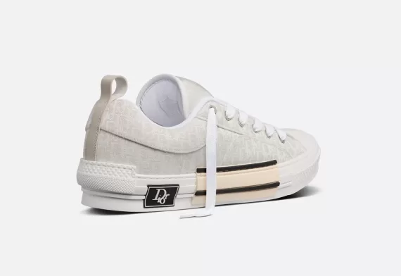 B23 Skater Sneaker Cream Dior Oblique Jacquard