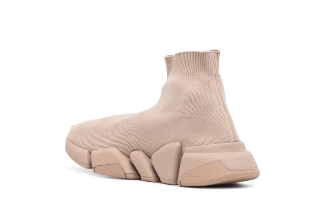 Outlet: Brown Balenciaga Speed Runners 2.0 for Men