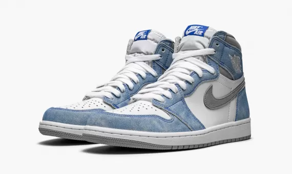 Authentic Men's Sneakers - AIR JORDAN 1 RETRO HIGH OG - Hyper Royal