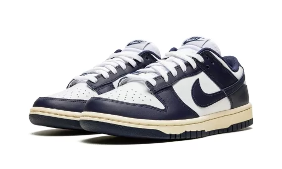 Dunk Low - Vintage Navy