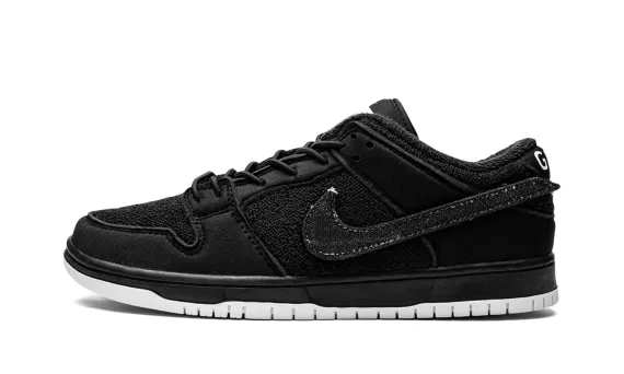 SB Dunk Low - Gnarhunters