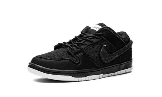 SB Dunk Low - Gnarhunters