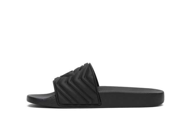 Gucci Black Matelassé Slides