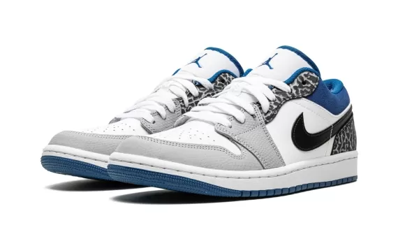 Jordan 1 Low SE - True Blue