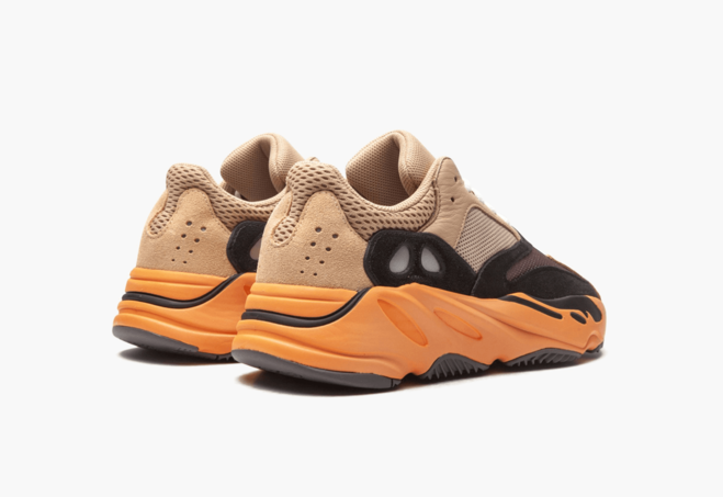 Sale: Men's YEEZY BOOST 700 - Amber Enflame