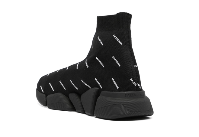 Upgrade Your Style With Men's Balenciaga Speed - 2.0 Sneaker Logo/Black
