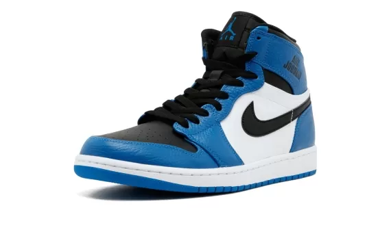 Air Jordan 1 Retro High - Solar Blue