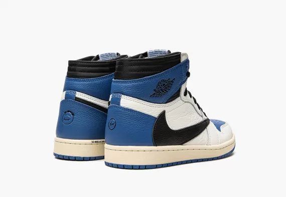 Women's Must-Have: Get the TRAVIS SCOTT X AIR JORDAN 1 HIGH OG SP SNEAKERS at a Great Price!