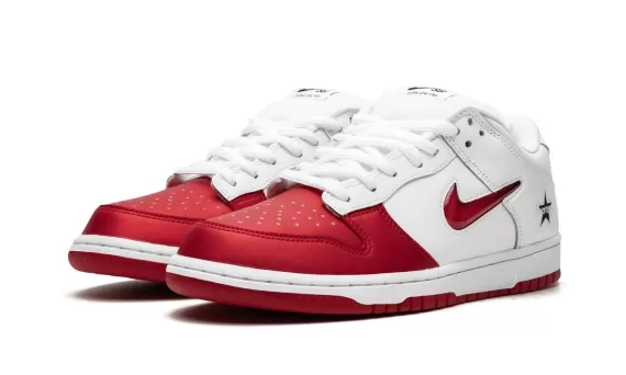 SB Dunk Low Supreme - Jewel Swoosh Red/White