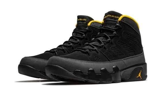 Air Jordan 9 Retro - University Gold