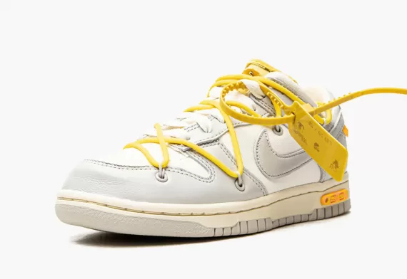 Women's Nike DUNK LOW Off-White - Lot 29 Outlet Sale