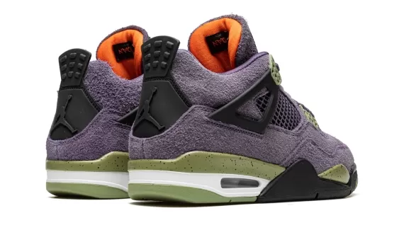 Air Jordan 4 - Canyon Purple