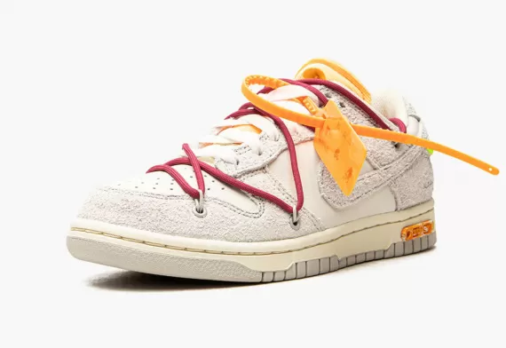 Shop the new NIKE DUNK LOW OFF-WHITE - LOT 35 for women.