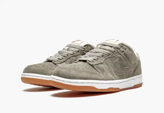 Original Nike DUNK LOW PRO B - Putty for Women is Here