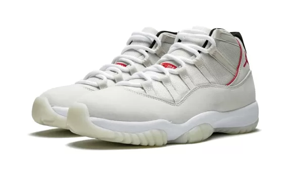 Air Jordan 11 Retro - Platinum Tint