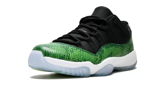 Air Jordan 11 Retro Low - Nightshade