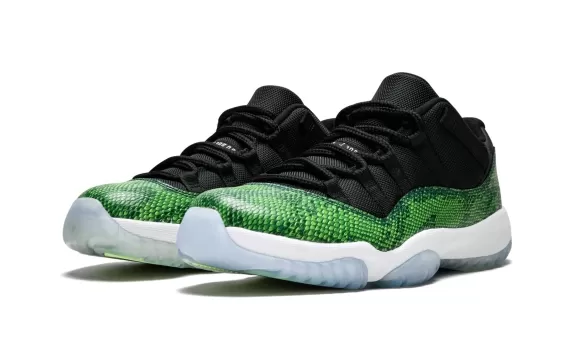 Air Jordan 11 Retro Low - Nightshade