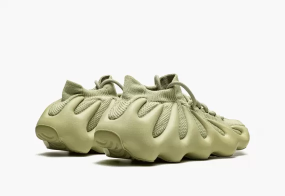 Choose the latest YEEZY 450 Resin shoes for men