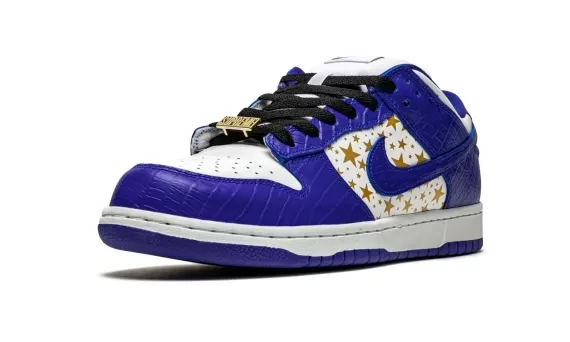 SB Dunk Low Supreme - Stars - Hyper Blue