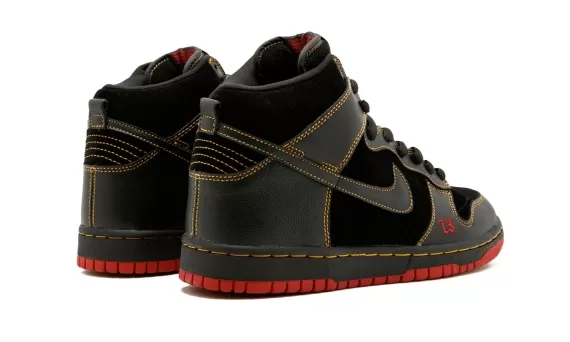 Dunk High Pro SB - Unlucky