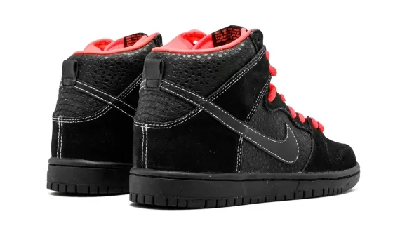 SB Dunk High Pro - Black Atomic Red