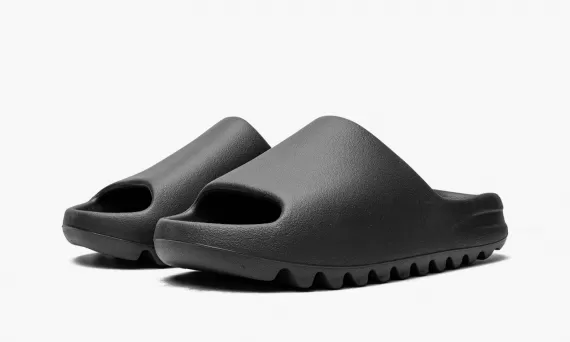 Women's Onyx YEEZY SLIDE - Don't Miss Out!