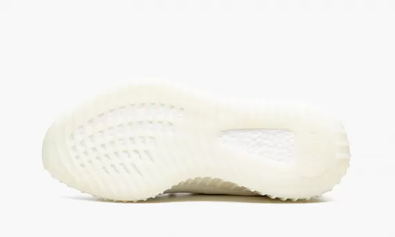 New YEEZY BOOST 350 V2 - Bone for Women!