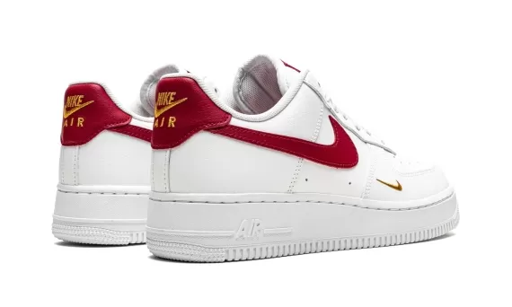 Air Force 1 Low Essential - White / Gym Red