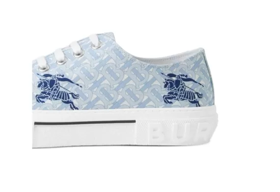 Equestrian Knight Low-top Sneakers - Light Blue/Navy Blue