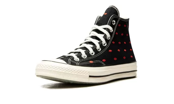 Chuck 70 Embroidered Lips High - Black
