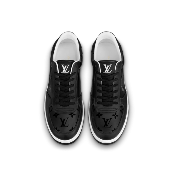 Look no more - get the original, new Louis Vuitton Rivoli Sneaker to express yourself!