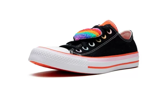 Chuck Taylor All Star Ox - Spread Love