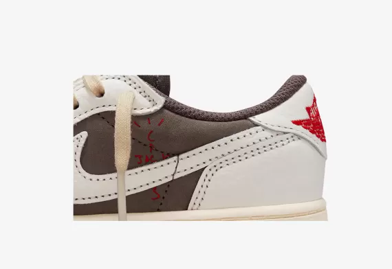 Women - Get the Air Jordan 1 Retro Low OG SP - Travis Scott Reverse Mocha Now