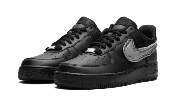 Air Force 1 Low - KAWS x Sky High Farms - Black