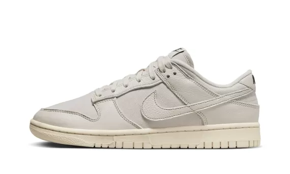 Dunk Low - Light Orewood Brown