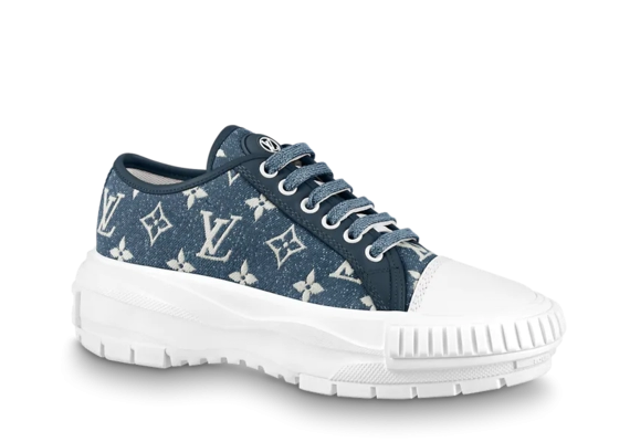 Women's LV Squad Sneakers - Get them Now at the Outlet!