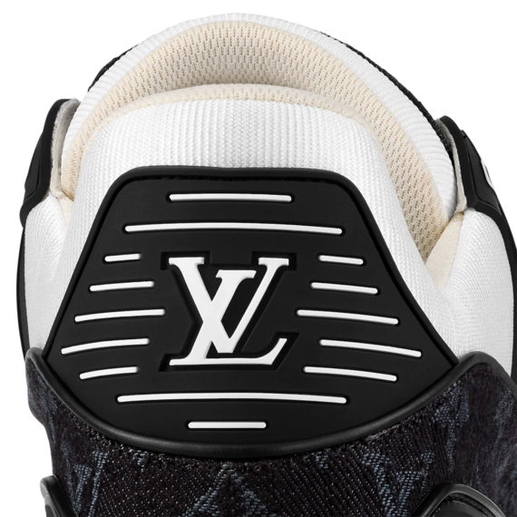 Men's LV Trainer Sneaker - Fresh From the Outlet
