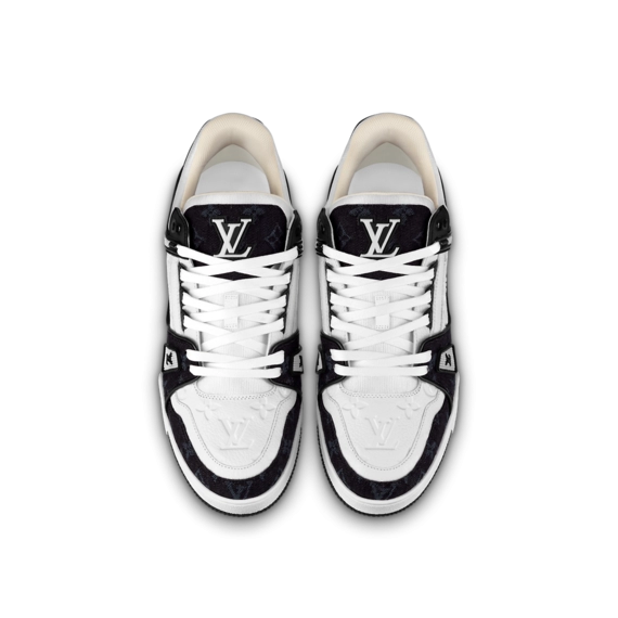 Get the Men's LV Trainer Sneaker Here